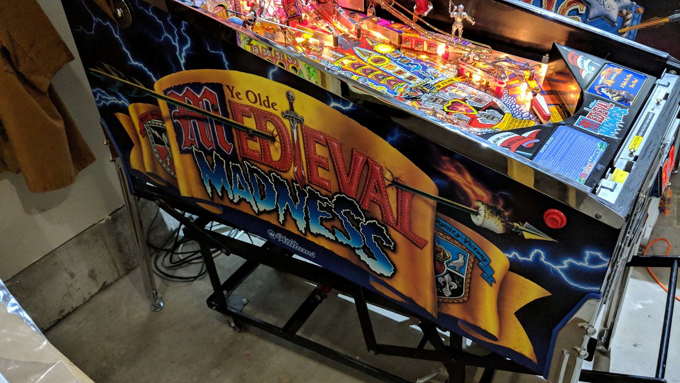 Medieval Madness Pinball Machine TROLL Mod  Lighted
